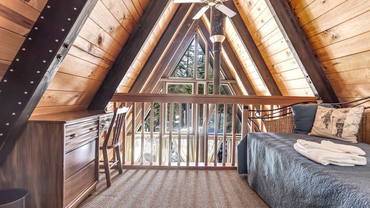 Photo of Bedroom in Bear Valley