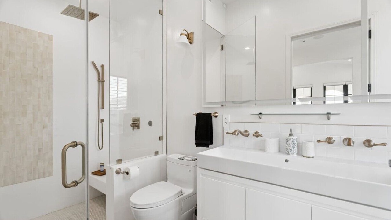 Photo of Bathroom in Malibu