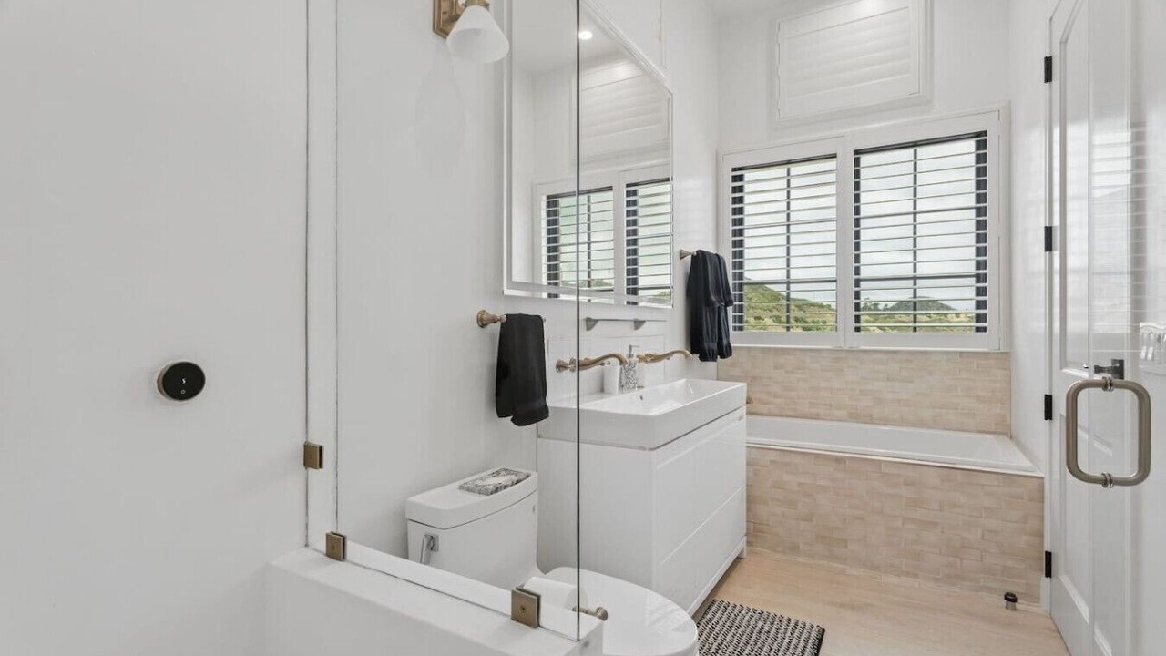 Photo of Bathroom in Malibu