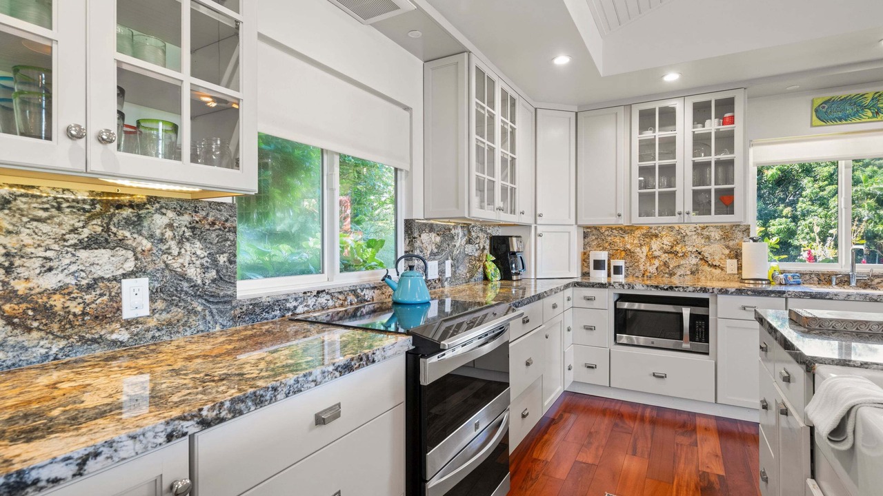 Photo of Kitchen in Kahana