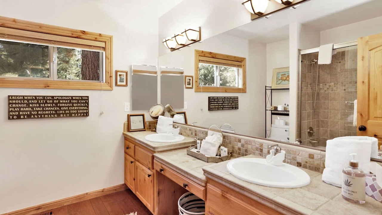 Photo of Bathroom in Fox Farm