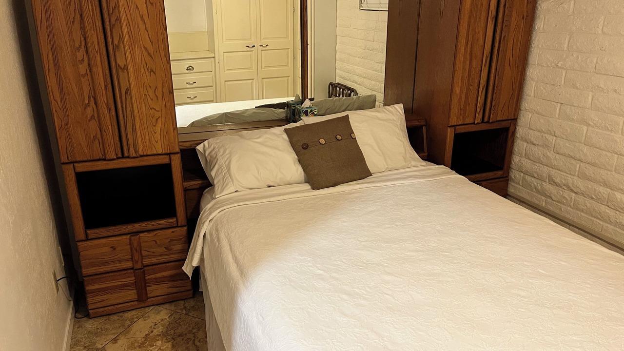 Photo of Bedroom in Parker Strip