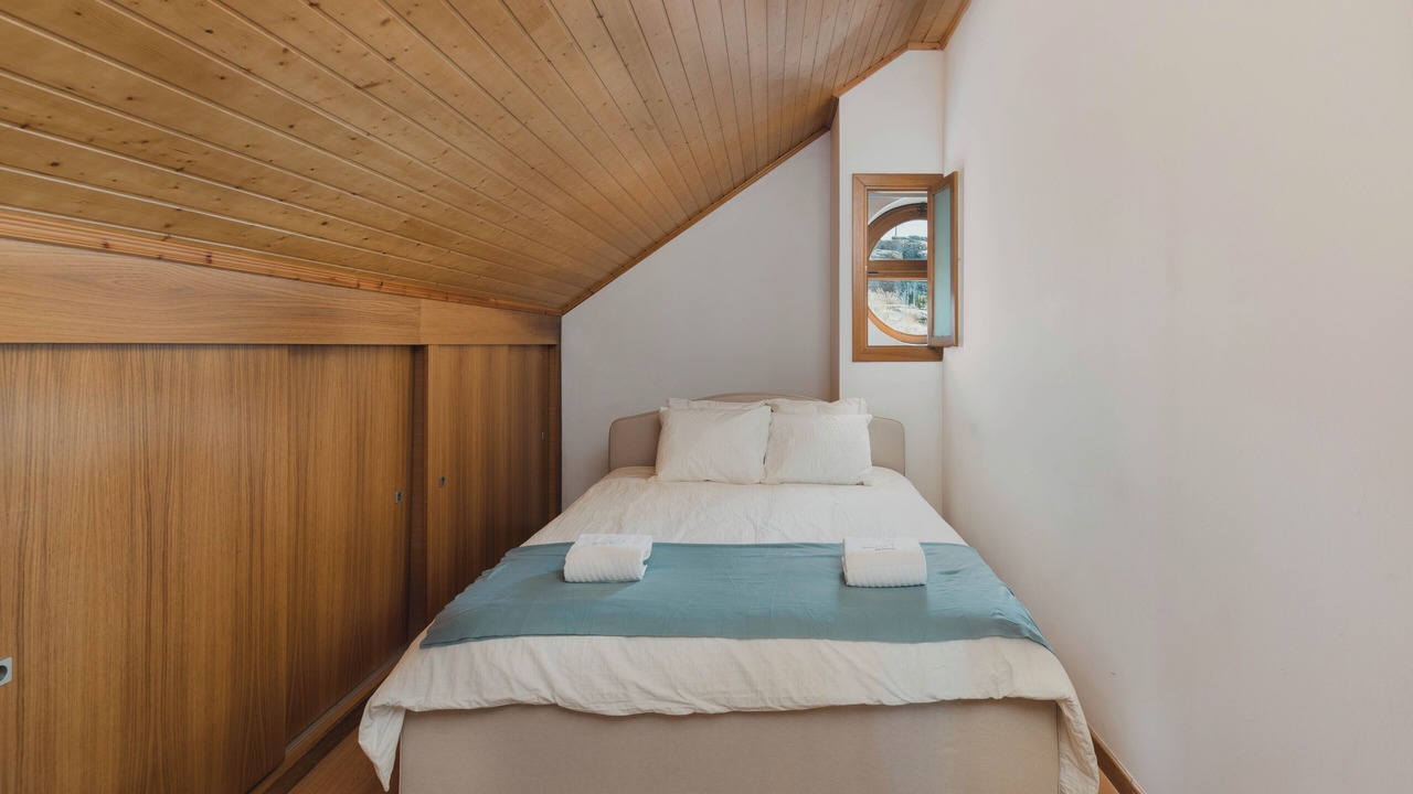 Photo of Bedroom in Penhas da Saude