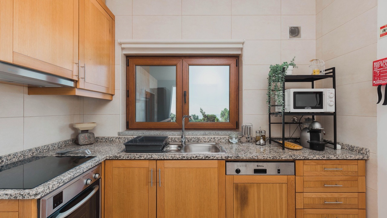 Photo of Kitchen in Penhas da Saude