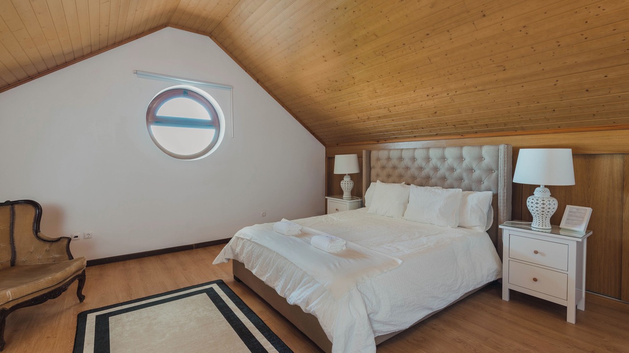 Photo of Bedroom in Penhas da Saude