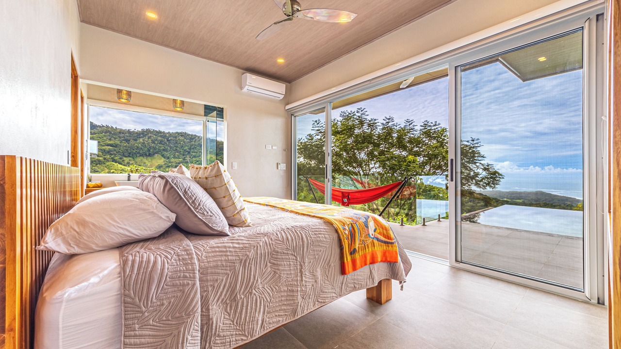 Photo of Bedroom in Uvita