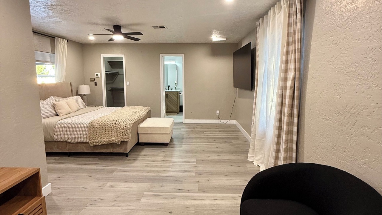 Photo of Bedroom in Clark County