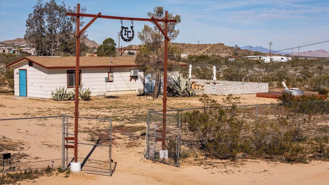 Photo of Outdoor in Landers