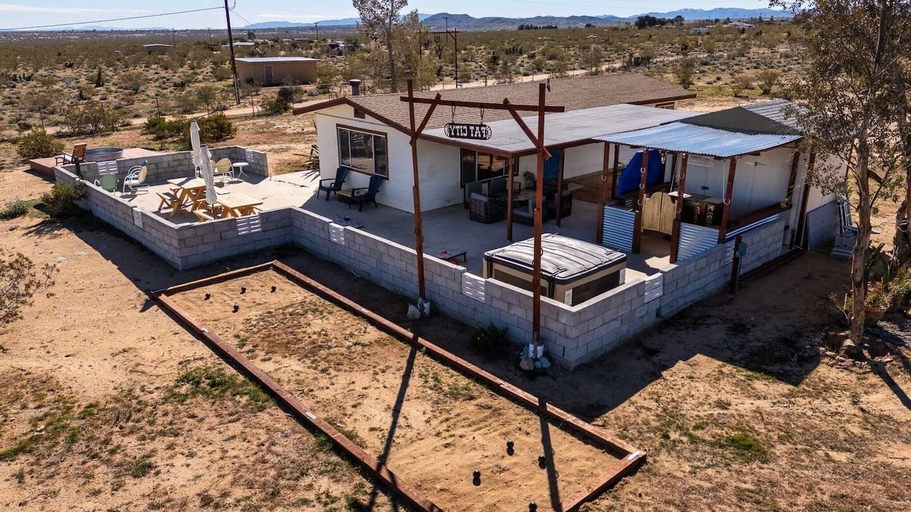 Photo of Outdoor in Landers