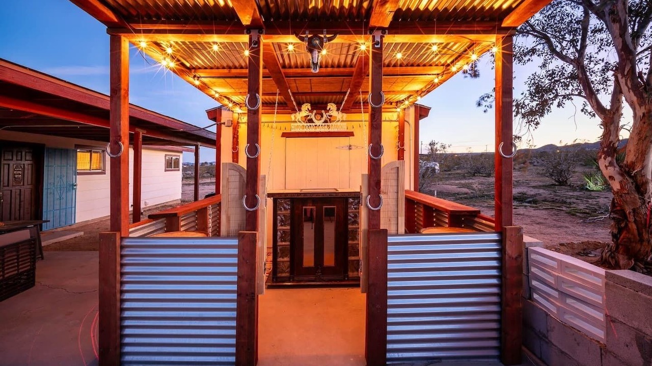 Photo of Patio Balcony in Landers