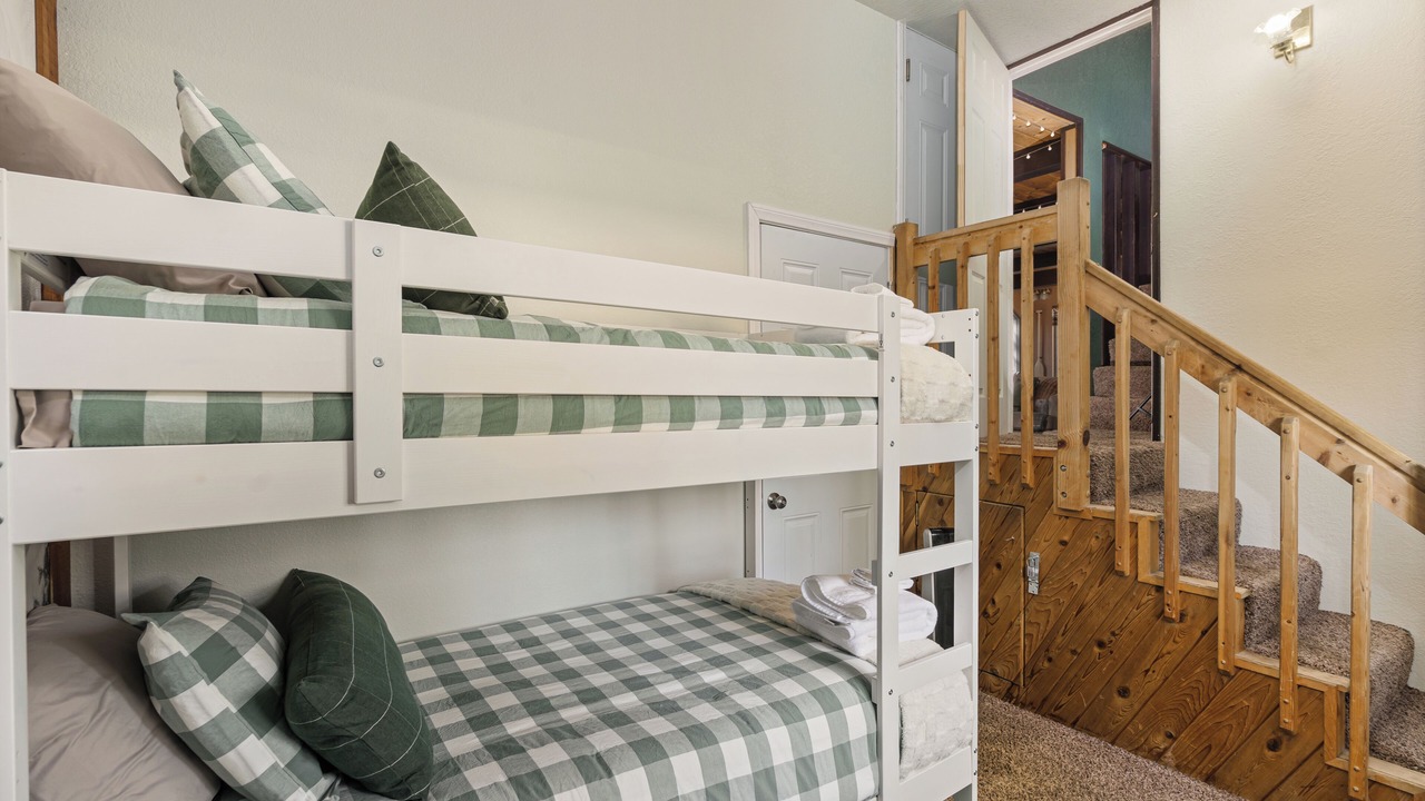 Photo of Bedroom in Big Bear City