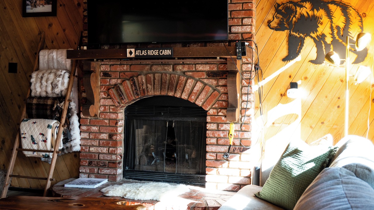 Photo of Livingroom in Big Bear City