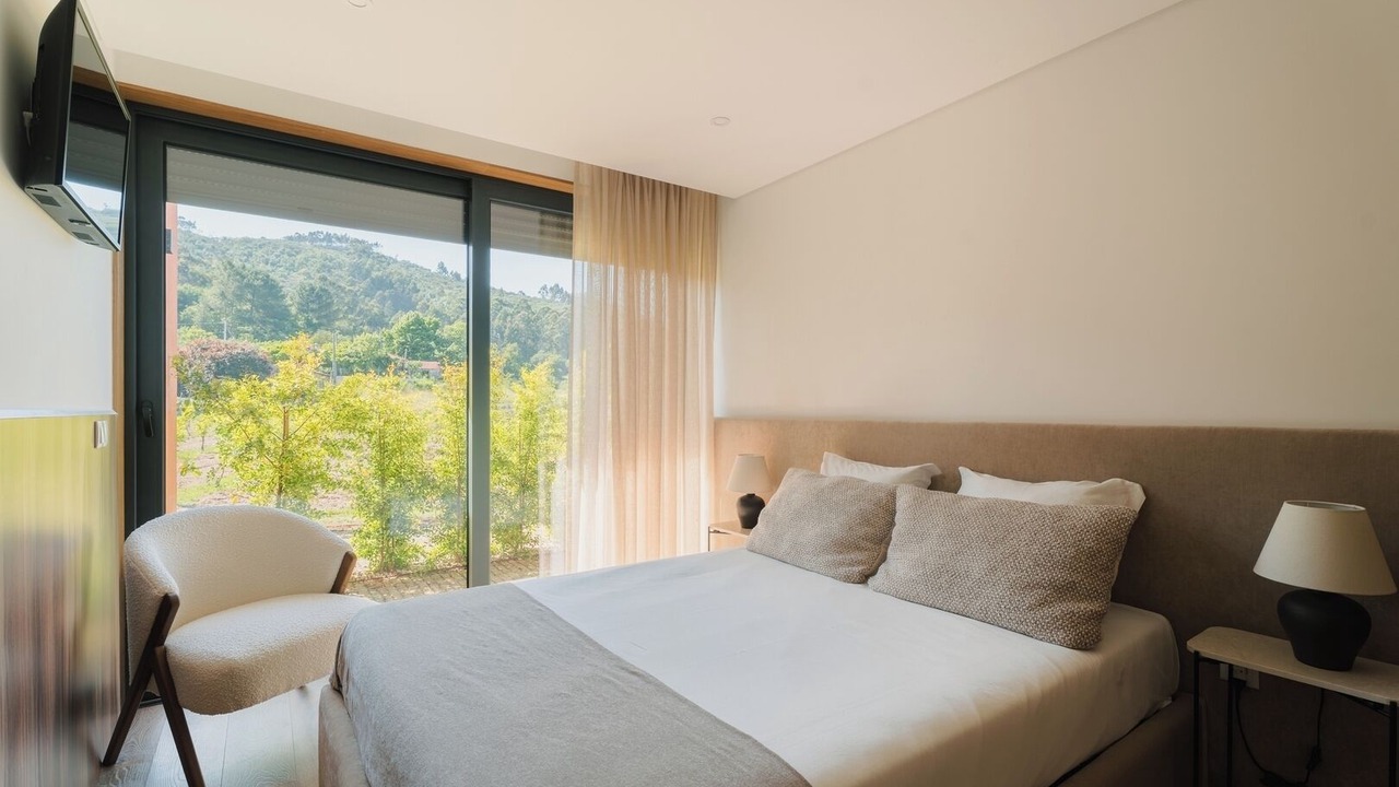 Photo of Bedroom in Pacos de Gaiolo