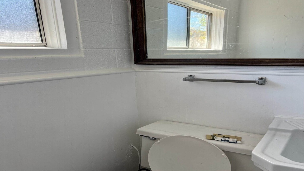 Photo of Bathroom in Rosamond