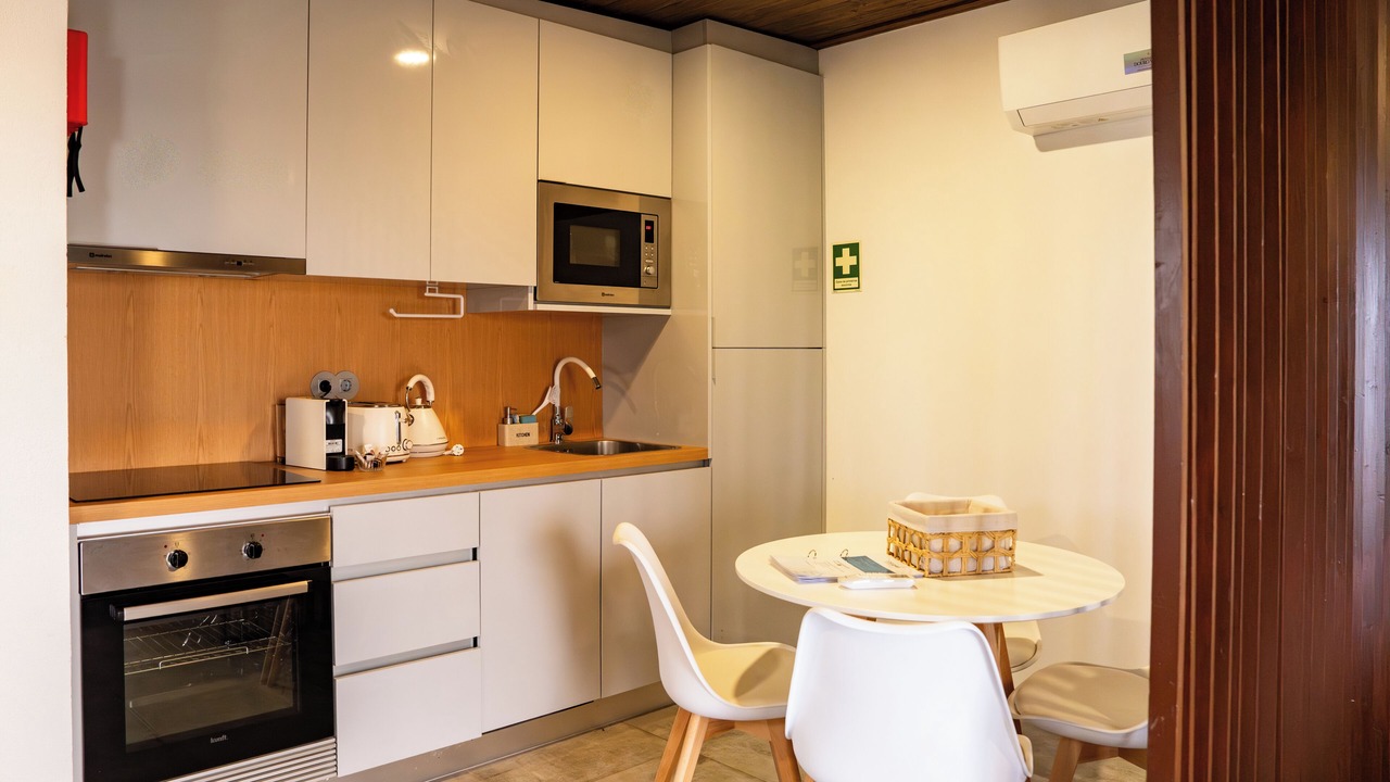 Photo of Kitchen in Provesende