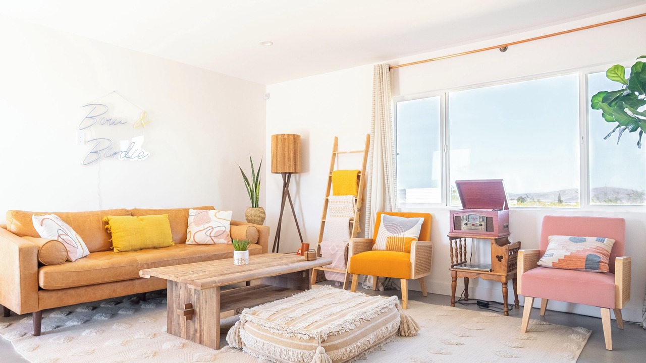 Photo of Livingroom in Landers