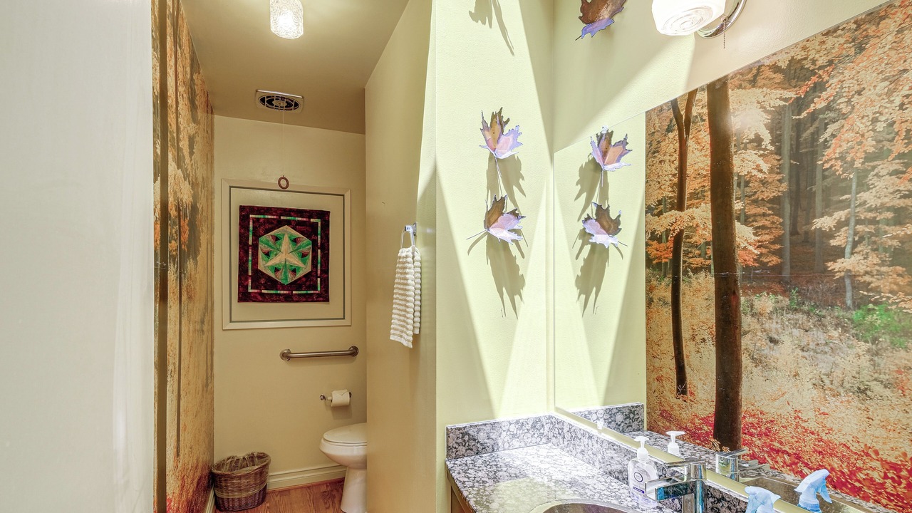 Photo of Bathroom in Allied Gardens