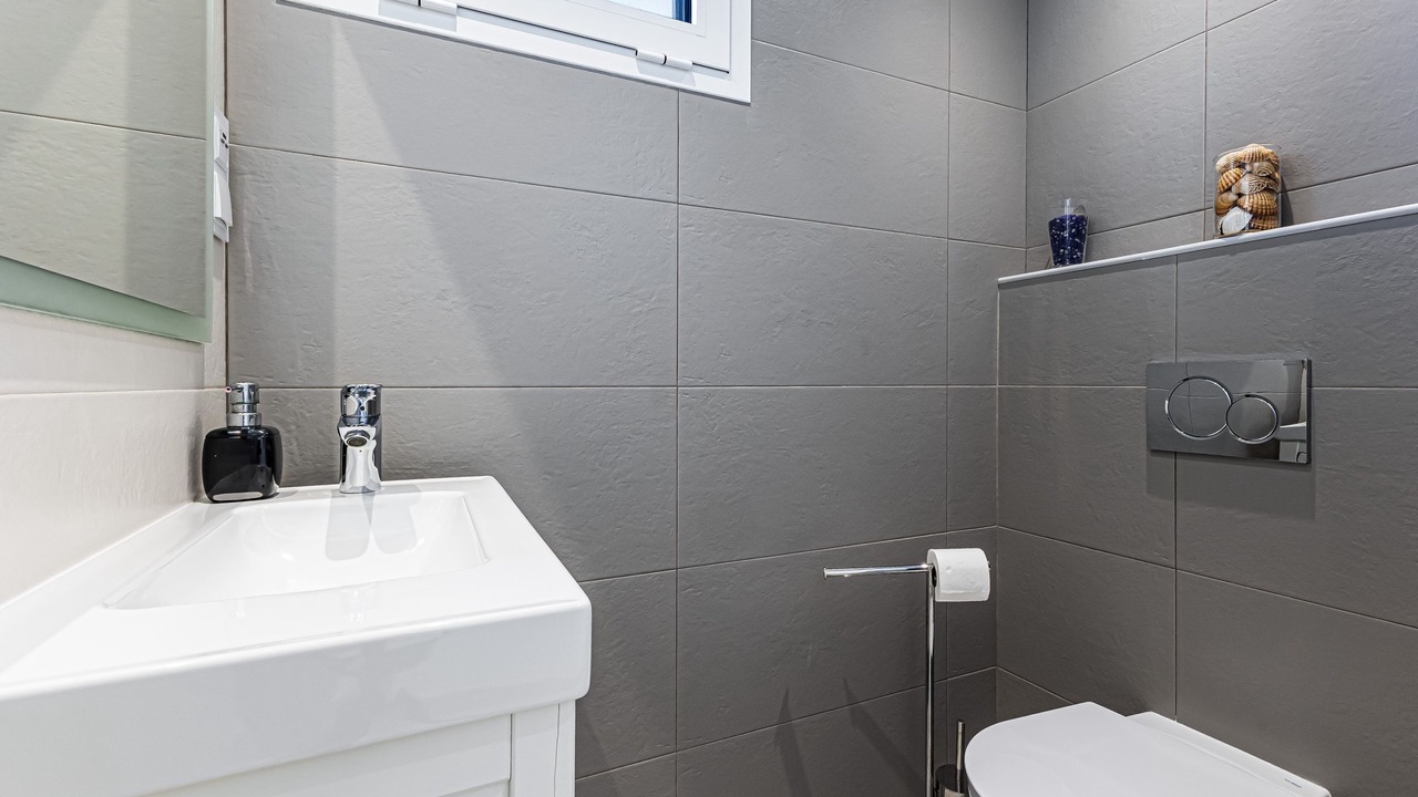 Photo of Bathroom in Pera
