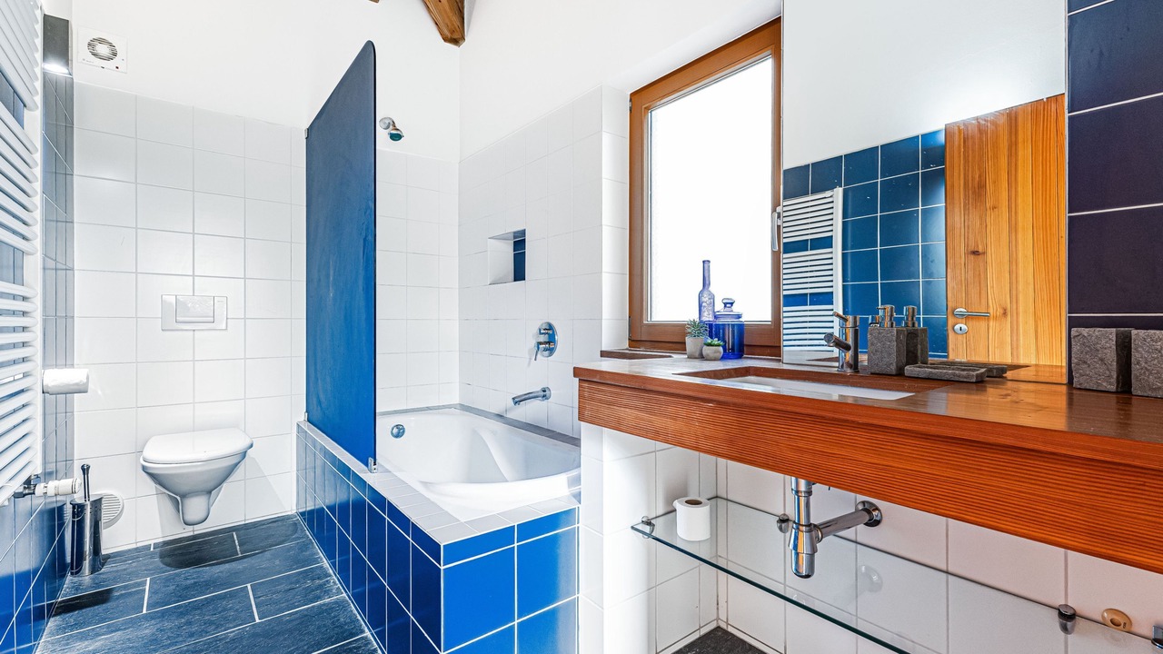 Photo of Bathroom in Marmelete