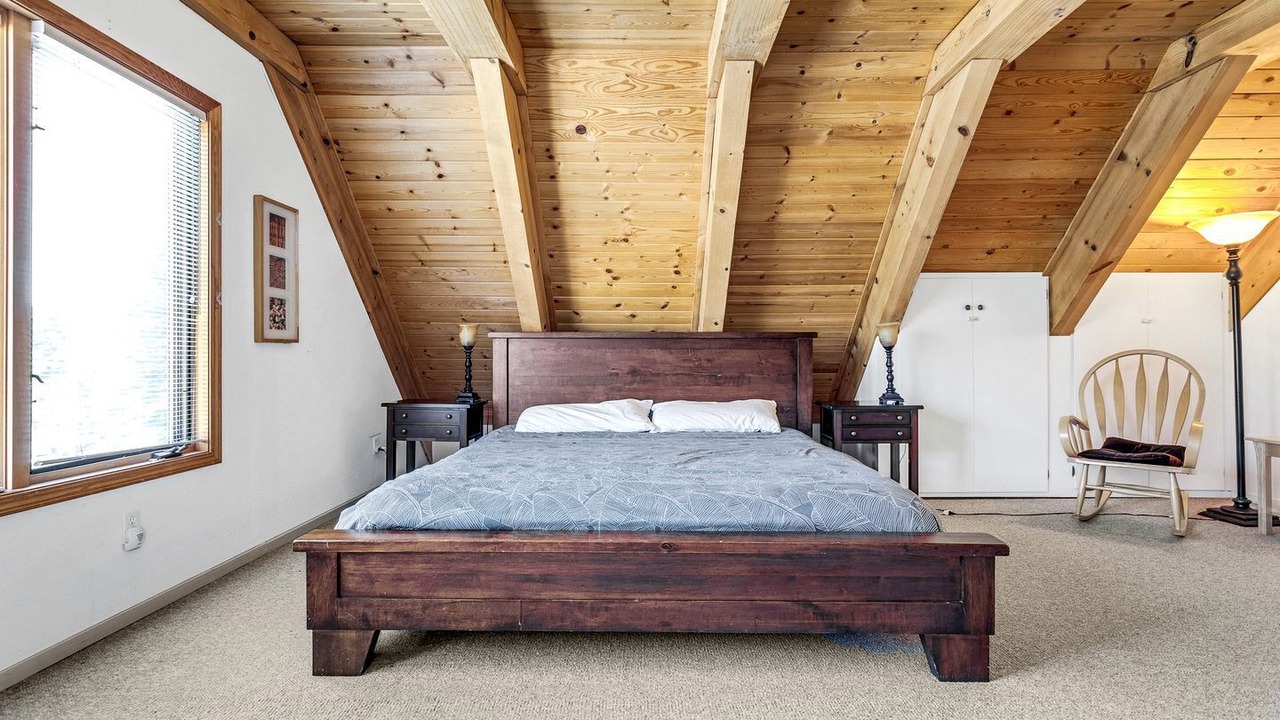 Photo of Bedroom in Bear Valley