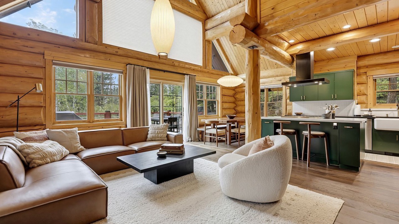 Photo of Livingroom in Bear Valley