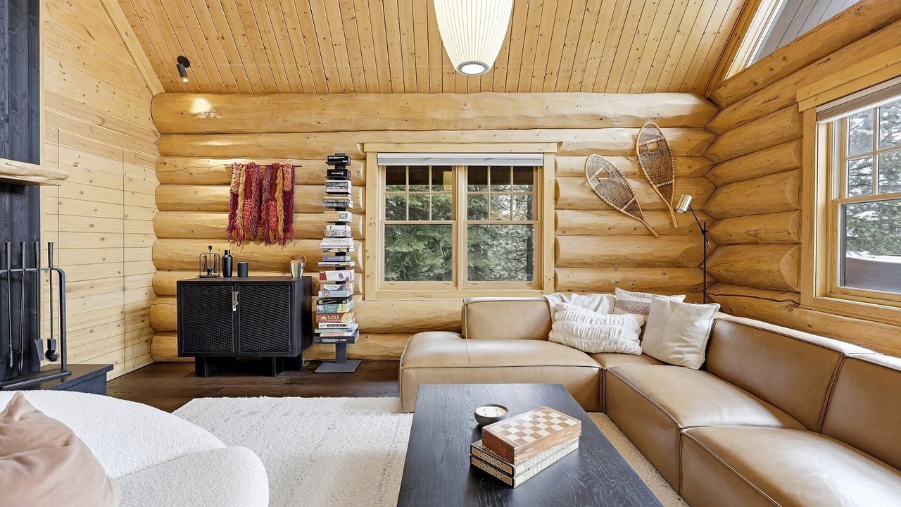 Photo of Livingroom in Bear Valley