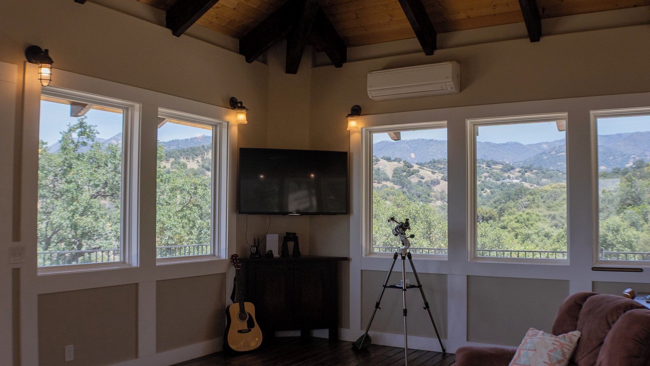 Photo of Livingroom in California Hot Springs
