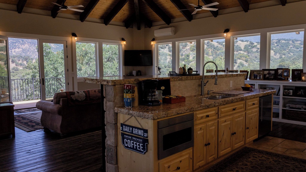 Photo of Kitchen in California Hot Springs