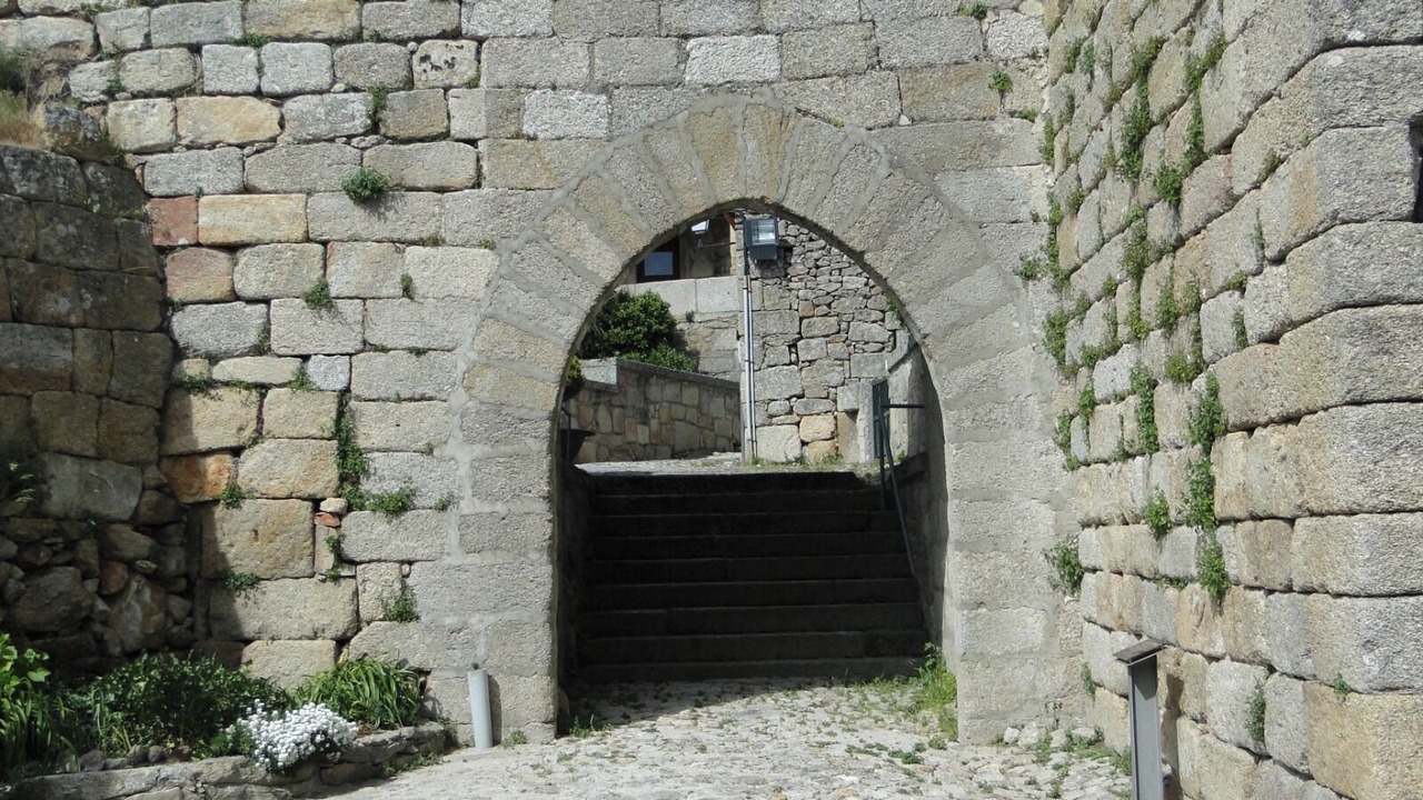 Photo of Others in Almeida
