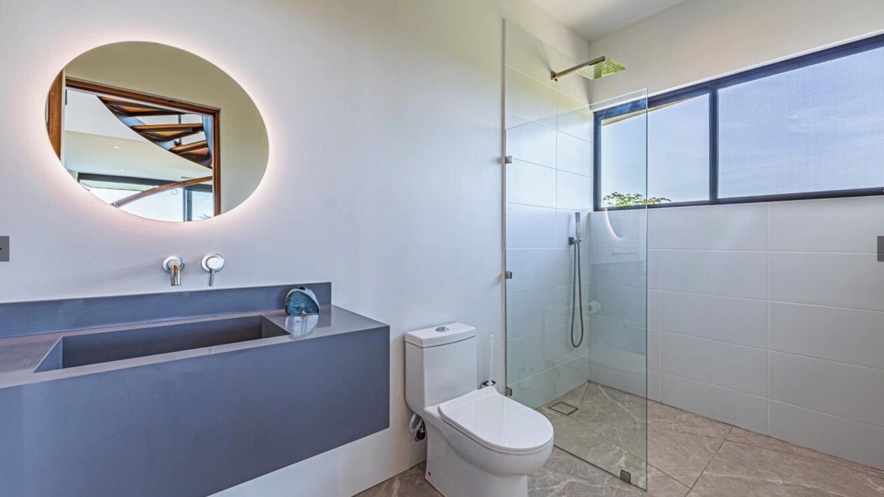 Photo of Bathroom in Ballena