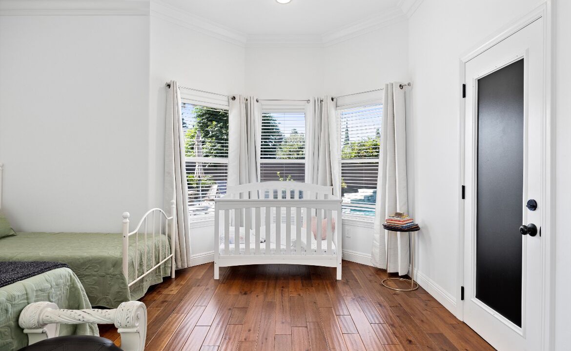 Photo of Bedroom in Rosedale