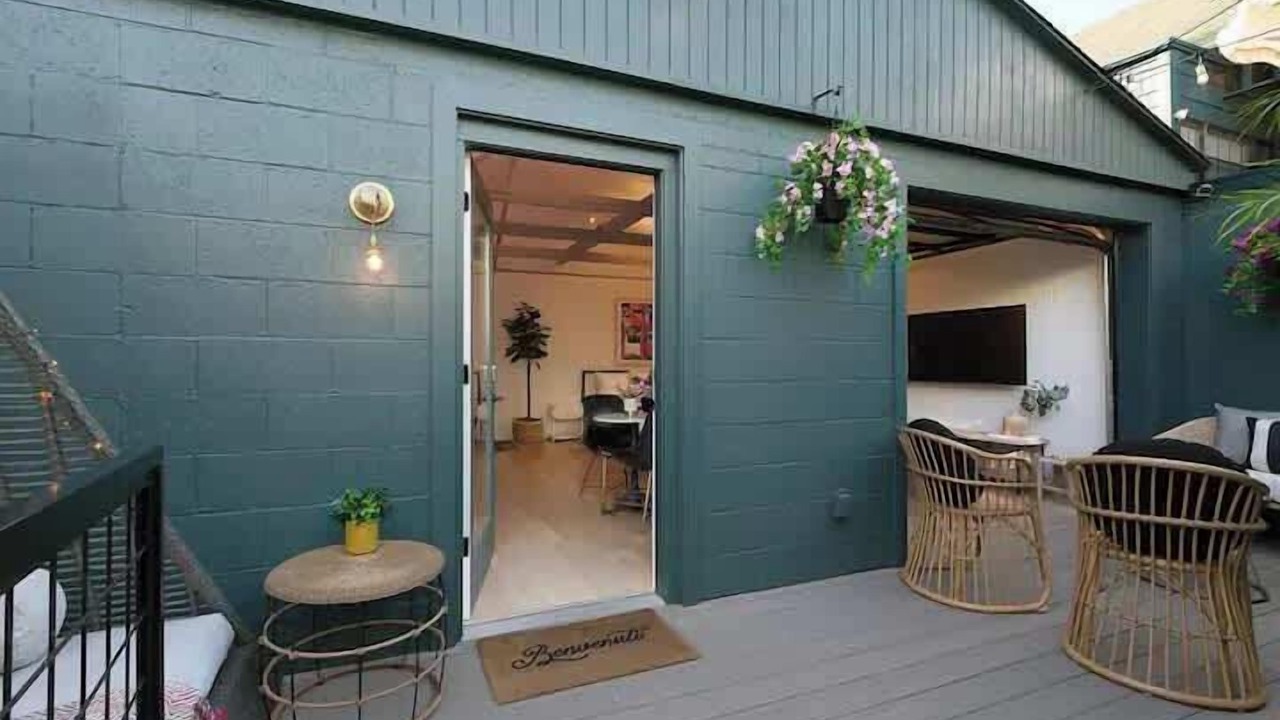 Photo of Patio Balcony in Little Italy