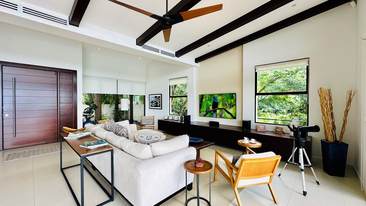 Photo of Livingroom in Panama Beach