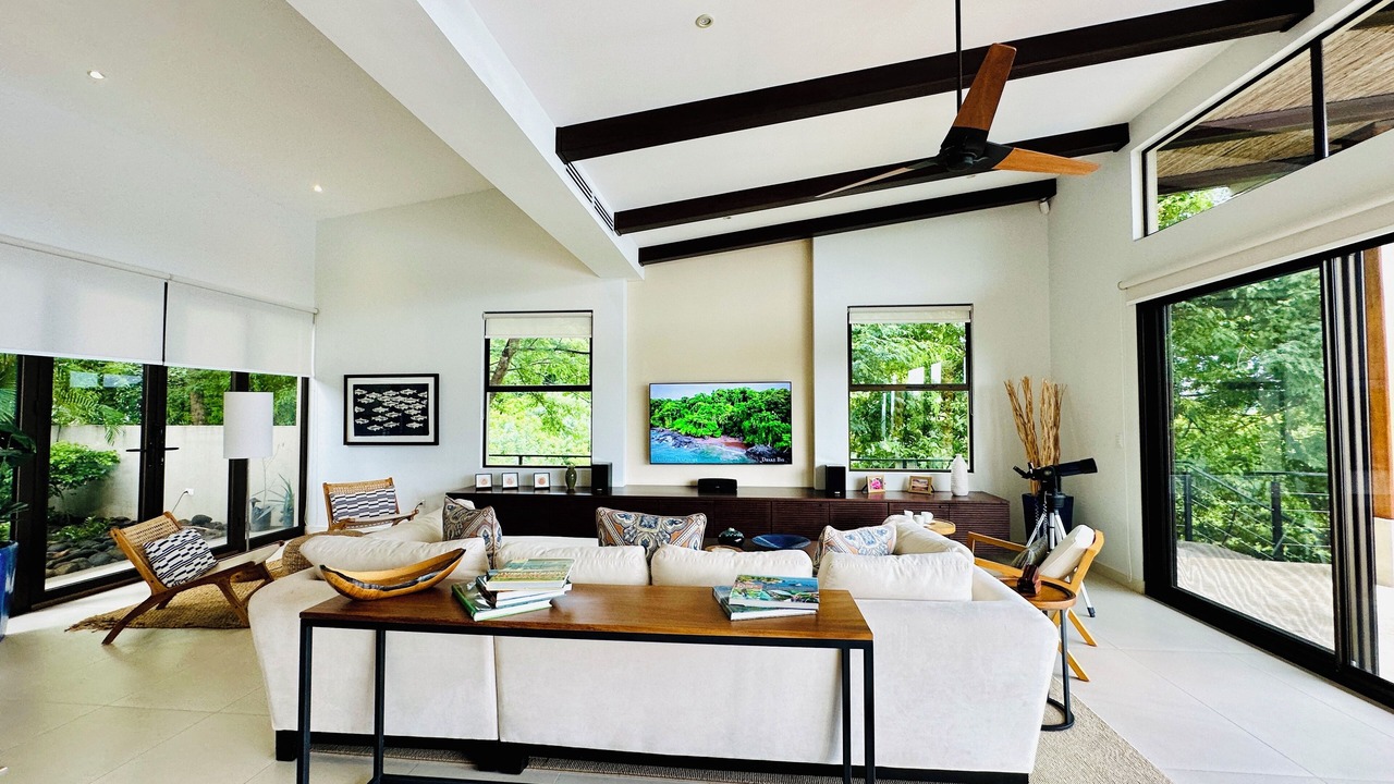 Photo of Livingroom in Panama Beach