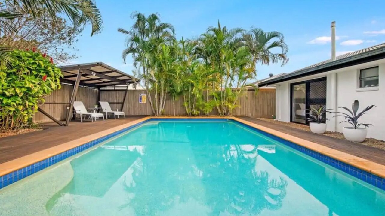 Photo of Outdoor in Mermaid Waters