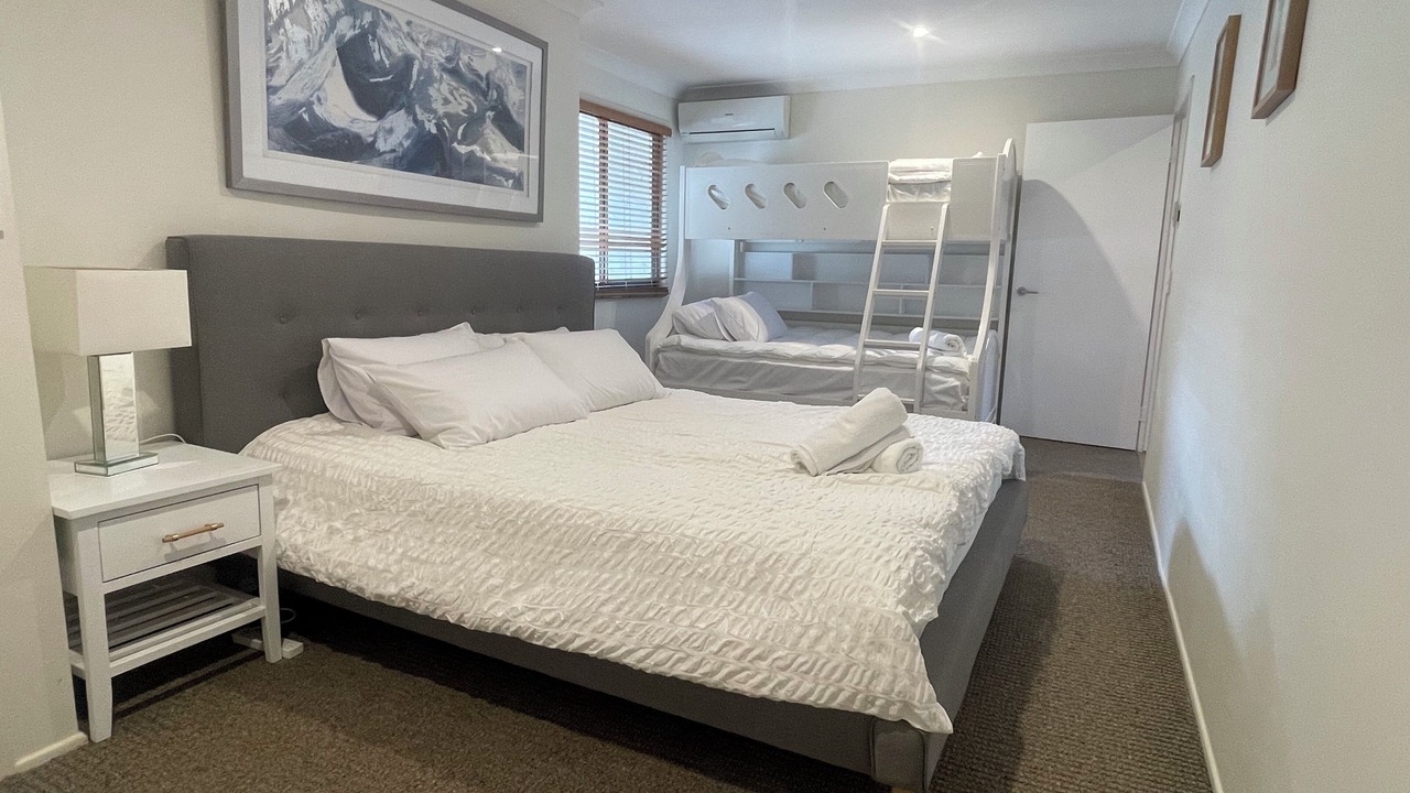 Photo of Bedroom in Mermaid Waters