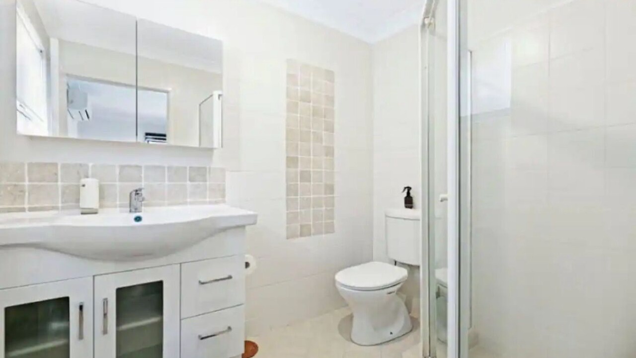 Photo of Bathroom in Mermaid Waters