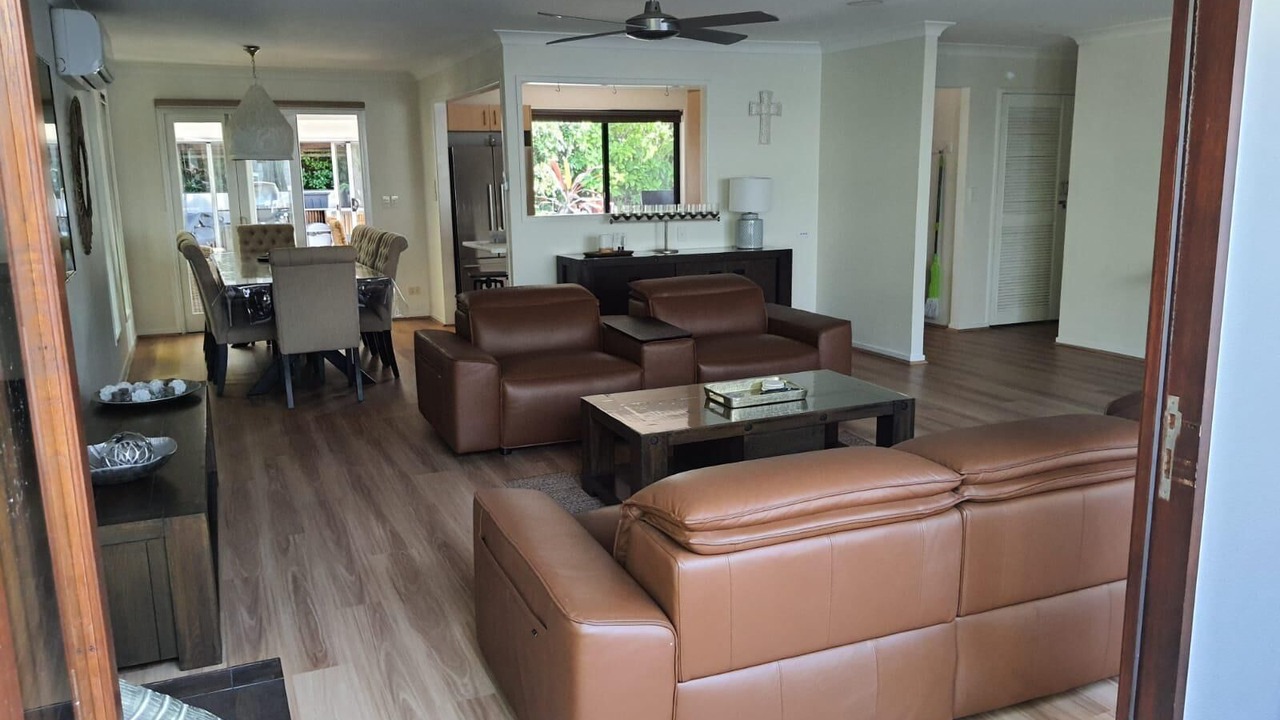 Photo of Livingroom in Mermaid Waters