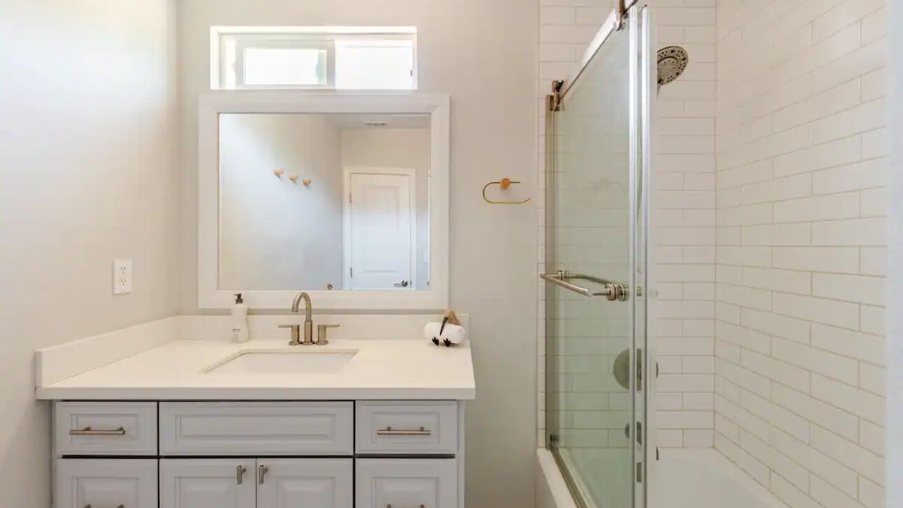 Photo of Bathroom in Inglewood