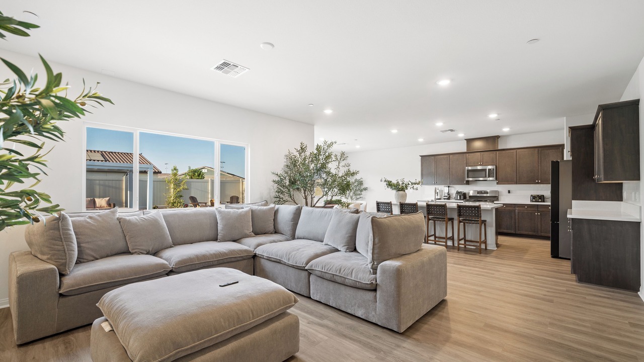 Photo of Livingroom in Pumpkin Center