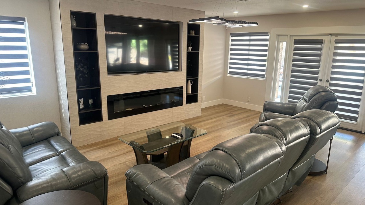 Photo of Livingroom in The Section Seven