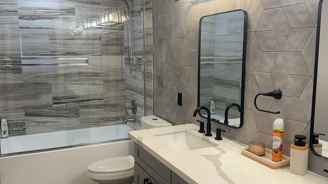 Photo of Bathroom in The Section Seven