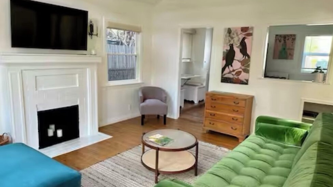 Photo of Livingroom in West Beach