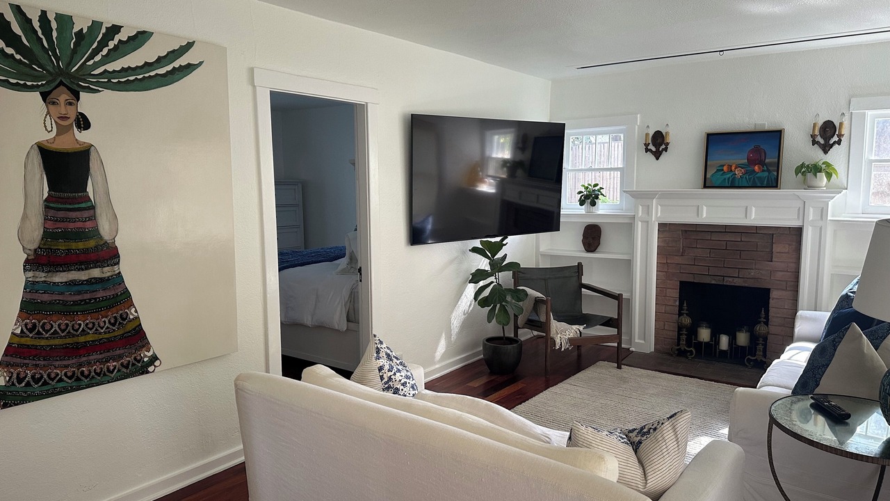 Photo of Livingroom in West Beach