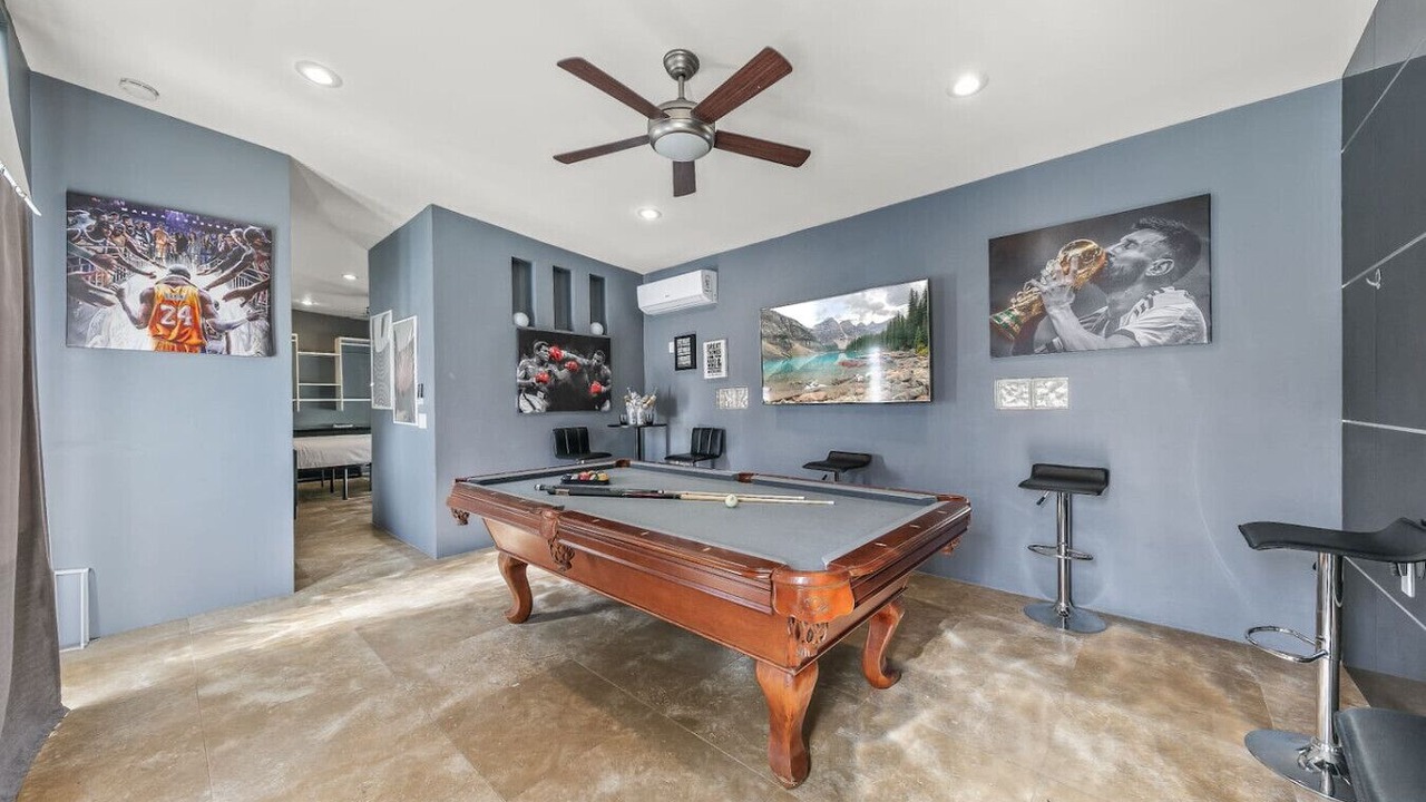 Photo of Bedroom in Desert Hot Springs