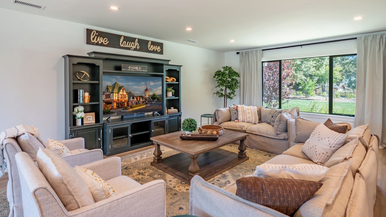 Photo of Livingroom in Solvang