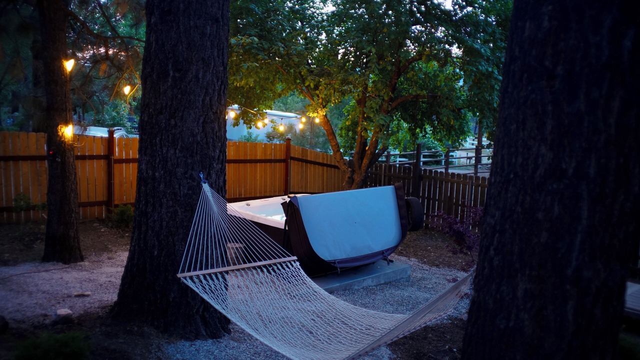 Photo of Outdoor in Woodlands