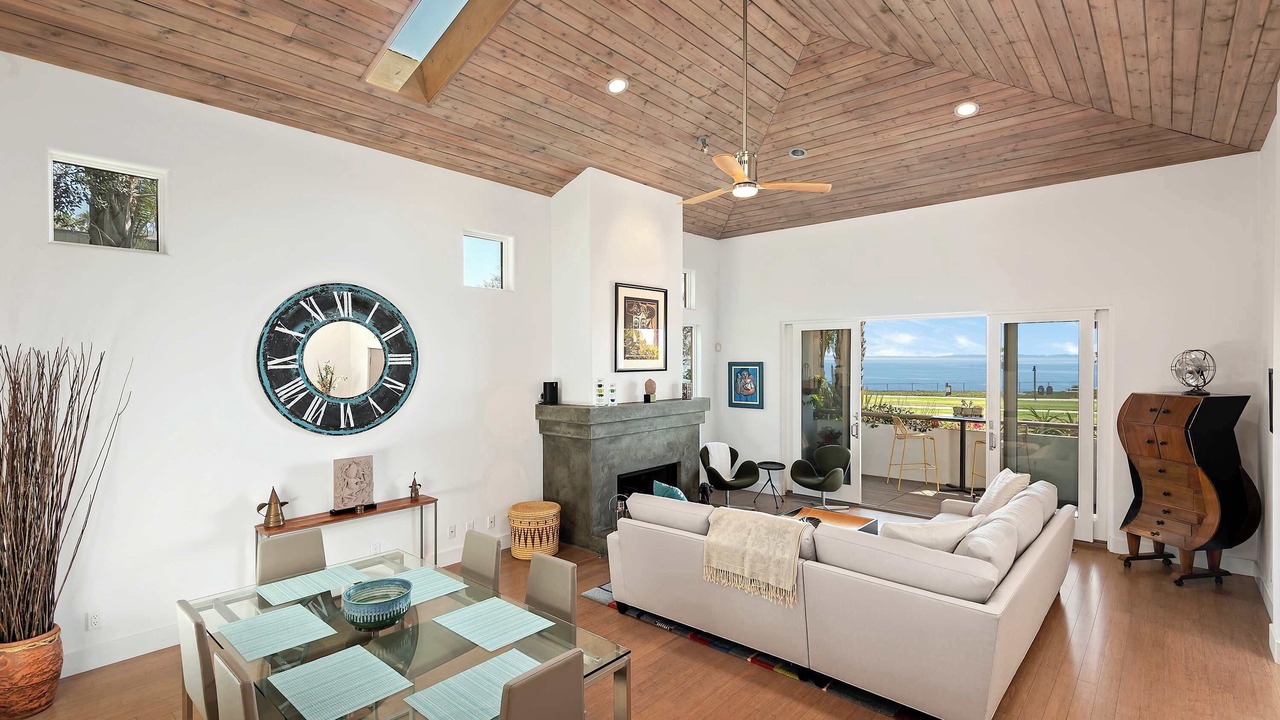 Photo of Patio Balcony in East Mesa