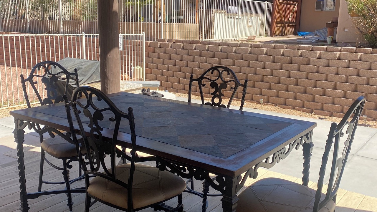 Photo of Outdoor in Needles