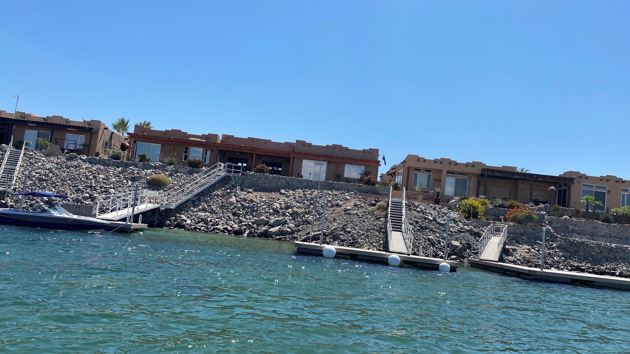 Photo of Outdoor in Needles